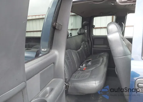 2002 GMC Sierra 1500 Sle z USA, uszkodzony, nr VIN 1GTEK19T62E169643